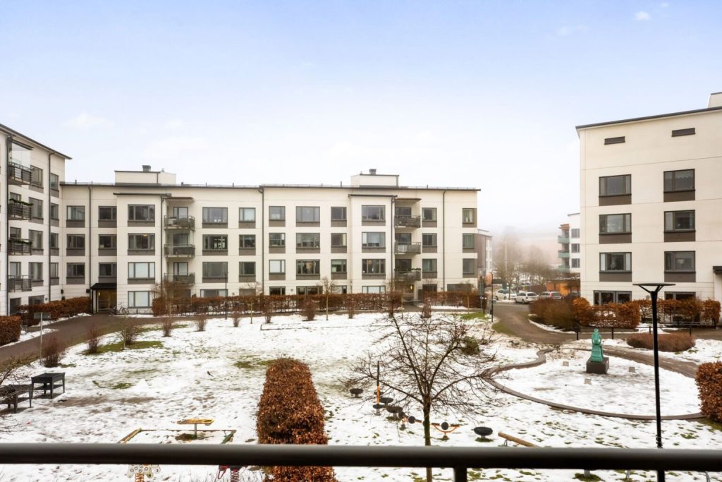 13. Nyputsad Fasad fastighetshus Sodertalje Barsta 1536x1024