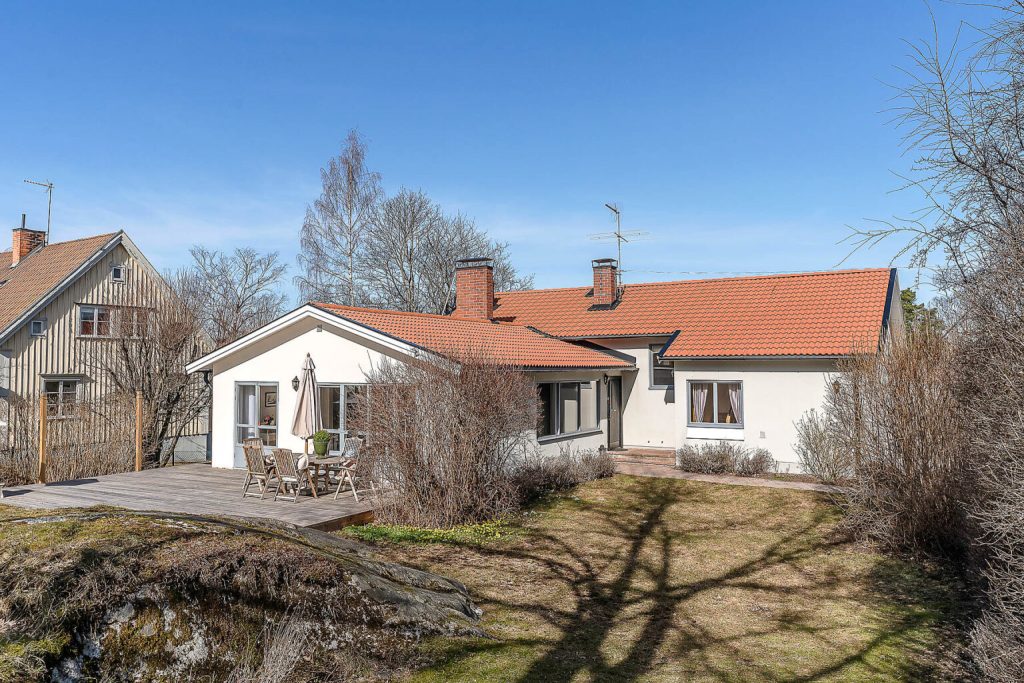 6. Fasadrenovering sommarstuga Mariehall sundbyberg 1536x1024